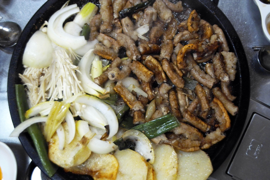 황소돌곱창구이 이미지