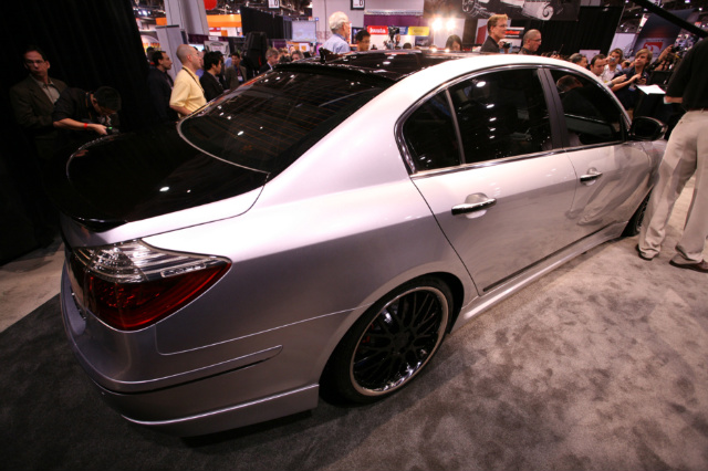 4917ef80c4439&filename=03_hyundai_genesis_sedans_live.jpg