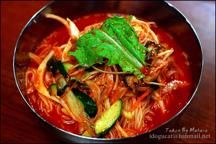 산두리비빔국수 이미지